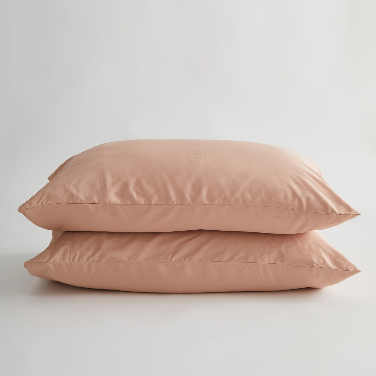Bamboo Standard Pillowcase Set in Clay (2)