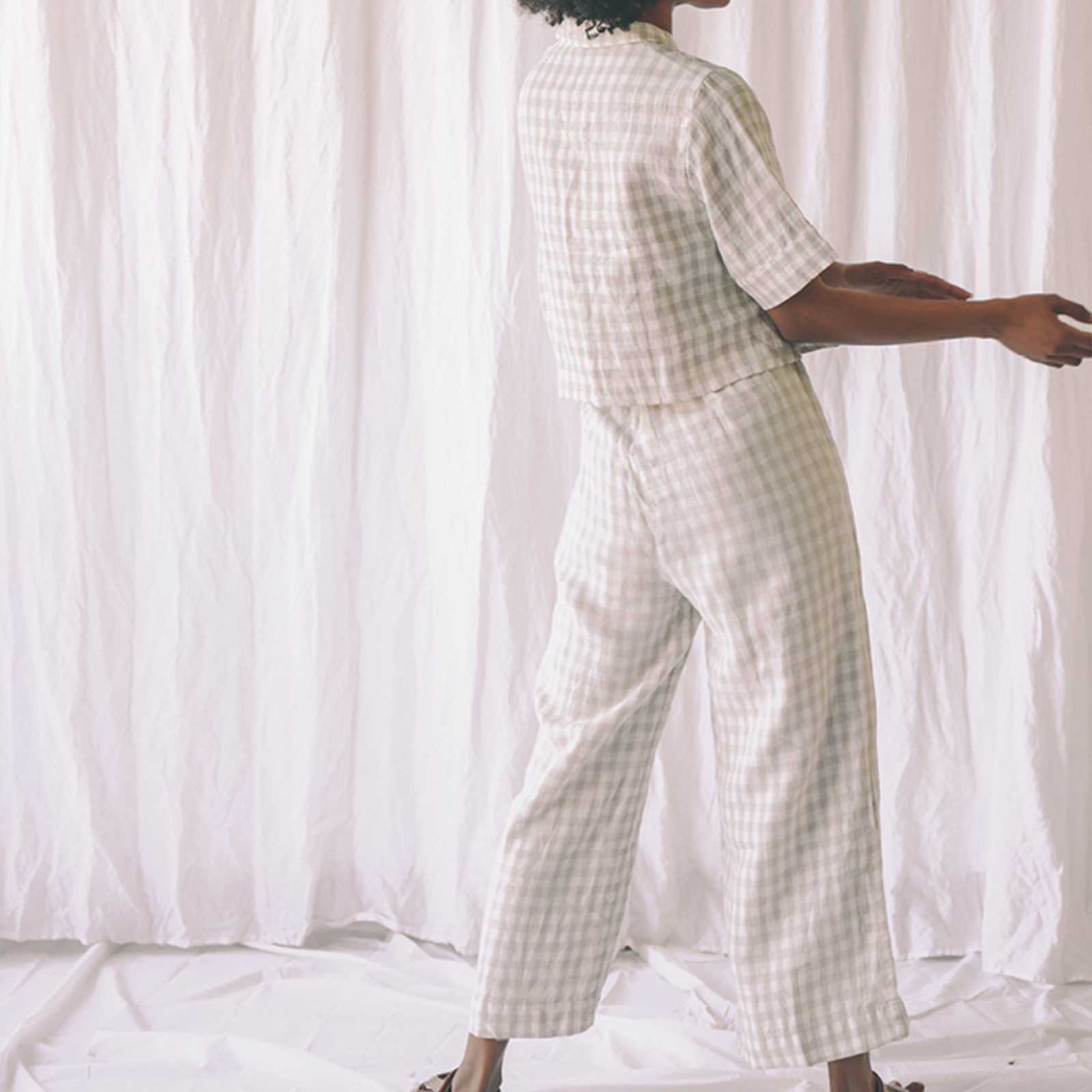 Poppy Lounge Set in Beige Gingham