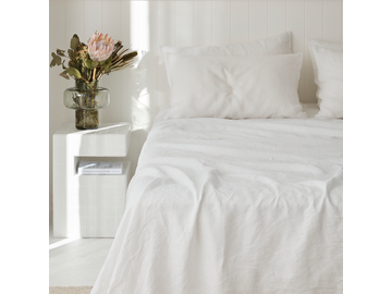 100% pure French linen sheet set in White