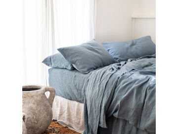 100% pure French linen Duvet Cover in Marine Blue