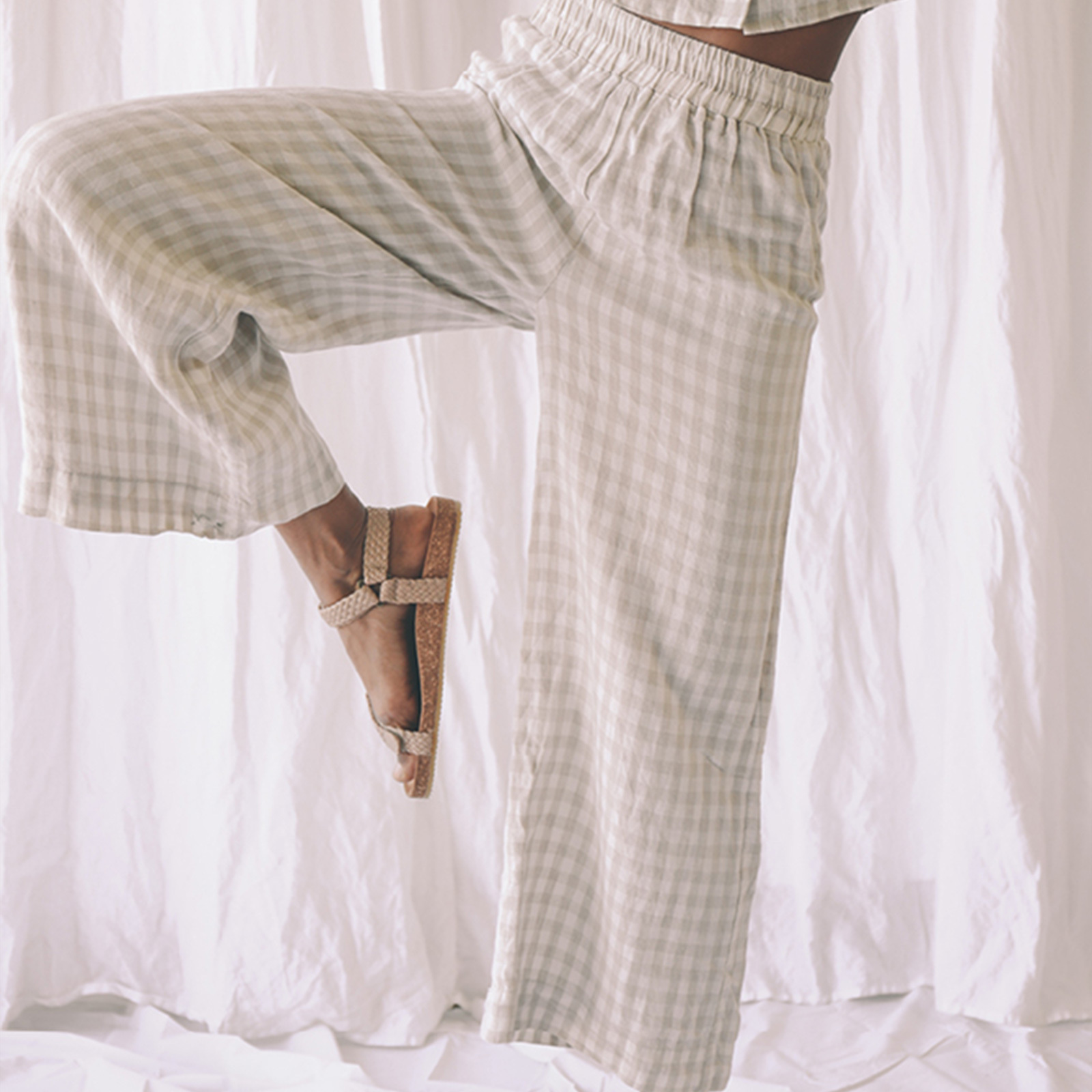 Lounge Pant in Gingham Beige