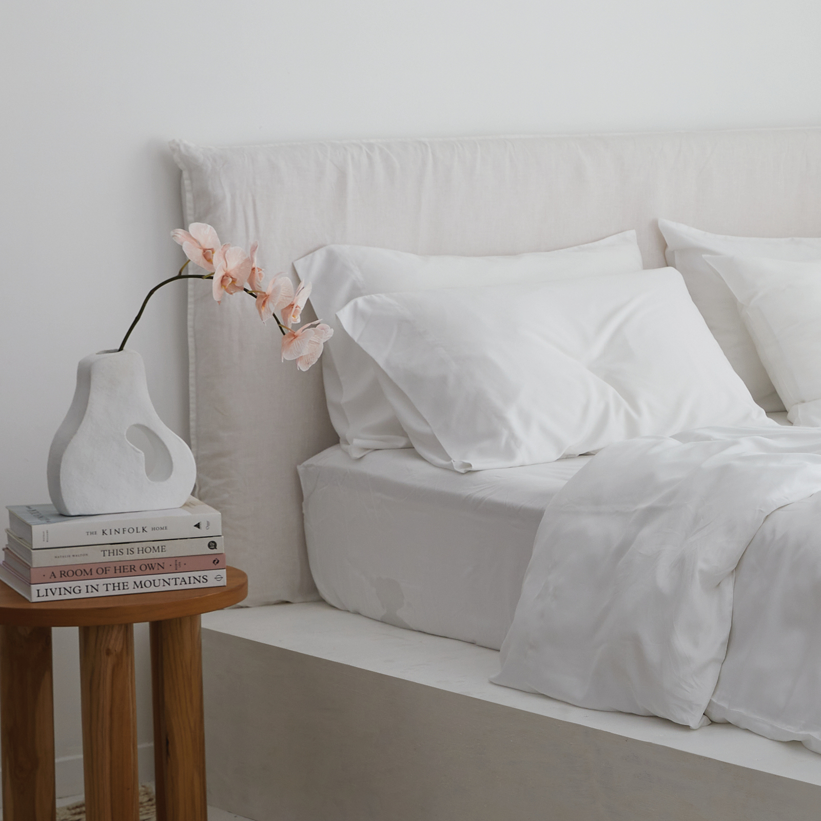Bamboo Fitted Sheet in White