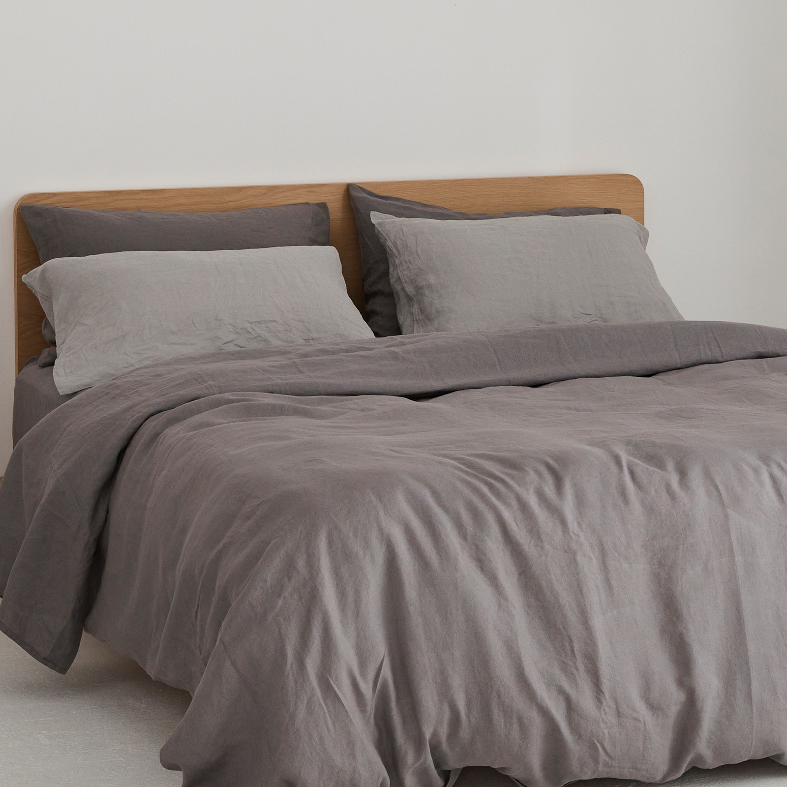 100% pure French linen Duvet Cover in Warm Grey