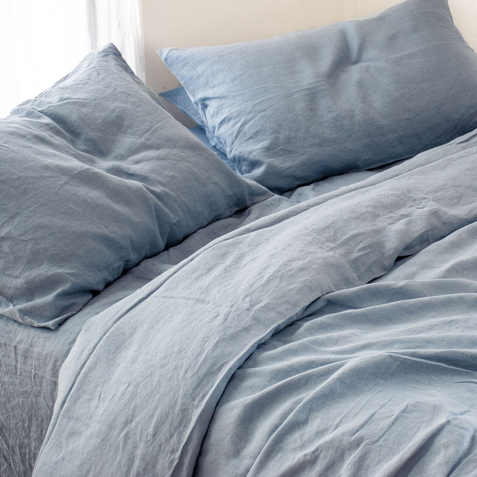 100% pure French linen Duvet Cover in Marine Blue