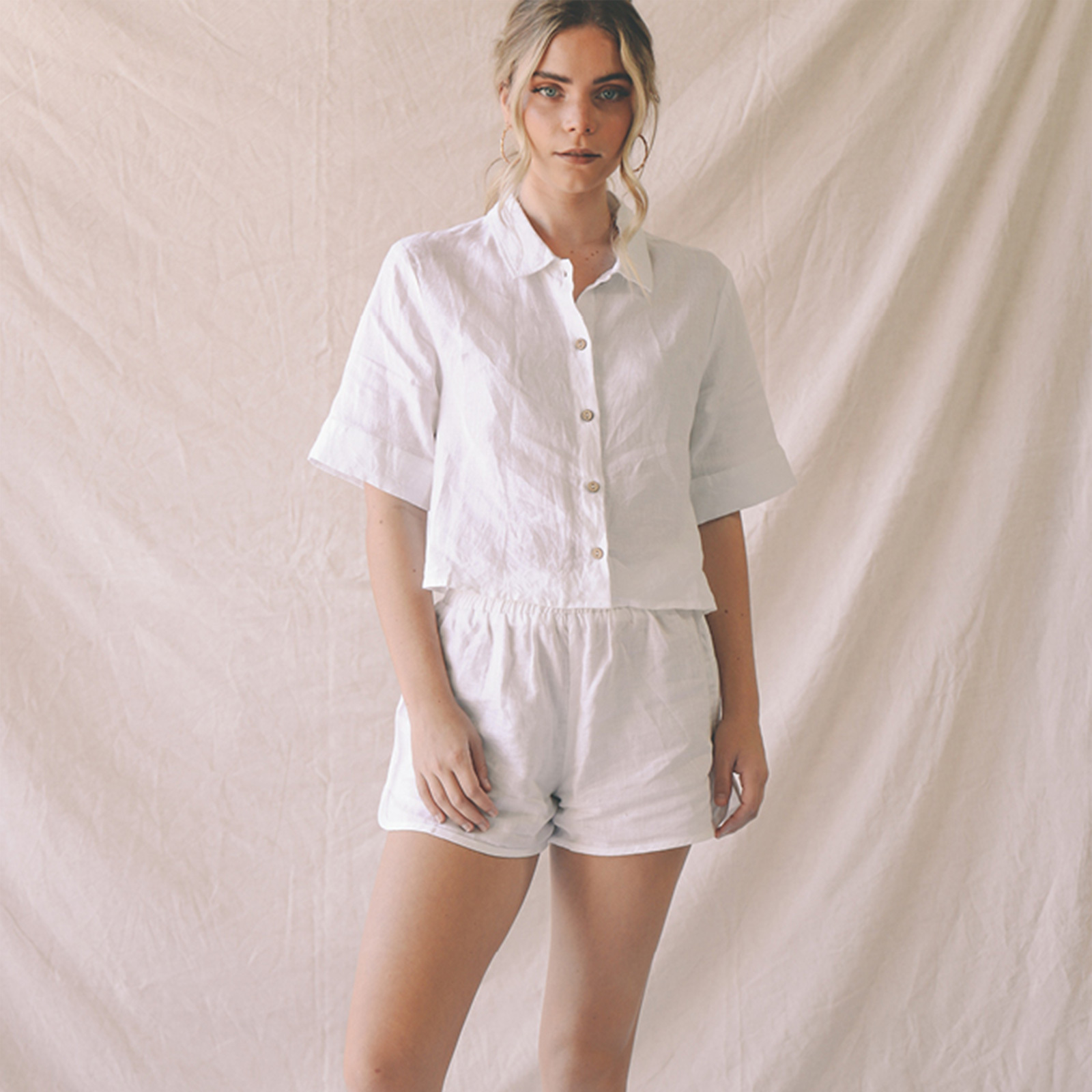 Poppy Set in White