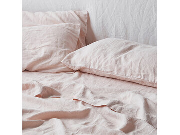 French linen fitted sheet in Blush